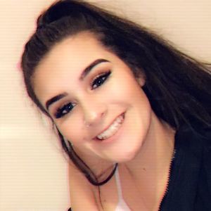 Meet your Posher, Alisia